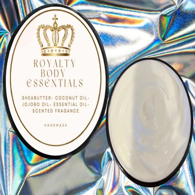 4 Ounces of Premium Moisturizing Body Butter with Shea Butter and Jojobo Oil - Rich, Nourishing and Softens Skin (Lavender)