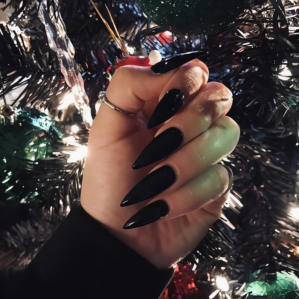 IMSOHOT Stiletto Press on Nails Extra Long Fake Nails All Black Glossy False Nails with Designs Full Cover Solid Color Acrylic Almond Glue on Nails for Women 24Pcs