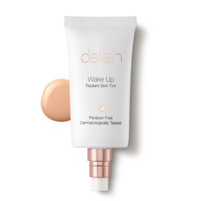 delilah Wake Up Radiant Skin Tint - Lightwieght formula (Amber)