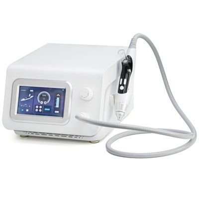 Elitzai Jet Peel Rejuvenation Beauty Machine Facial Care High Press Facial Oxygen Sprayer Noninvasive Oxygen Infusion System for Deep Skin Replenishment Noninvasive Transdermal Absorption ETWS1C