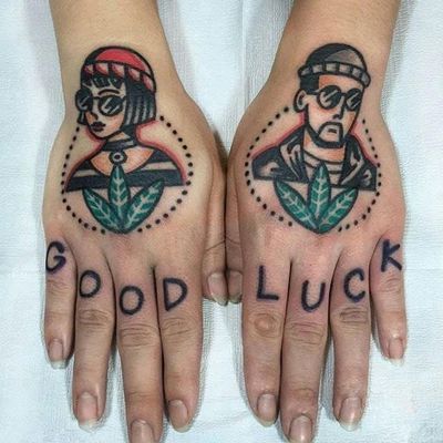 GoDdis 3 Pieces Of Tattoo Stickers Temporary Tattoos Fake Tattoo, Waterproof And Long-Lasting, One For Men And Women, One For Each Finger On The Back Of The Hand