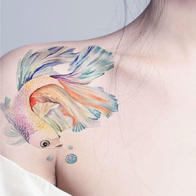 GoDdis Tattoo Stickers Temporary Tattoos Fake Tattoo For Girls, Realistic, Waterproof, Ancient Style, Long-Lasting, Literary, Fresh, Clavicle, Colorful Goldfish