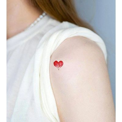 2 Colorful Leaves And Love Small Pattern Tattoo Stickers Temporary Tattoos Fake Tattoo For Lovers, Waterproof For Men And Women