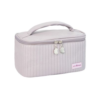 KELINFONG Quilted Makeup Bag with Zipper 8.4 * 5.4 Inch Pu Leather Waterproof Portable Pouch Open Flat Hanging Toiletry Bag for Women Large Cosmetic Bags for Wife Girlfriend Valentines Day Gifts