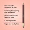 ICONIC LONDON Fuller Pout Sculpting Lip Liner | Blendable, Dual Ended Lip Liner with Creamy Colour and Lip Sponge for Buffing, Cruelty-Free, Vegan Makeup (Serving Lewks) 0.036 Oz view 2