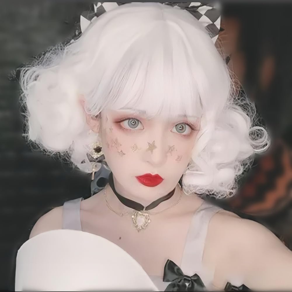 Dai Cloud Short White Bob Wig with Bangs for Women Synthetic Curly Natural Heat Resistant Fiber Hair Wig for Cosplay Daily Use