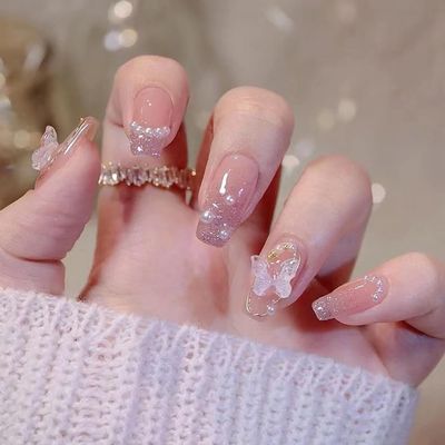 CEWEWP 24Pcs Medium Square Press-on Nails Nude Pink Glitters False Nails with Butterfly Pearl Rhinestone Designs Full Cover Glossy Acrylic ABS Artificial Nails for Women Decorations