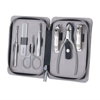 AMONG Manicure Kit Portable Nail Clipper Set, 7 Pieces Men Women Pedicure Grooming Kit, Sharp Finger and Toe Nail Tools with Leather Case Nail Clippers Kit (Color : Black)