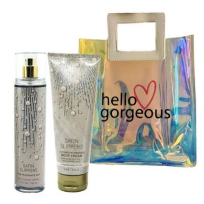 White Barn - Bath and Body Works - Gift Set 2 Piece Bundle - with Gift Bag Hello Gorgeous (Satin Slippers)