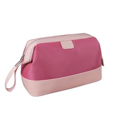 RomildaYuan Large Capacity Makeup Bag for Women: The Ultimate Travel Companion for Your Cosmetics
