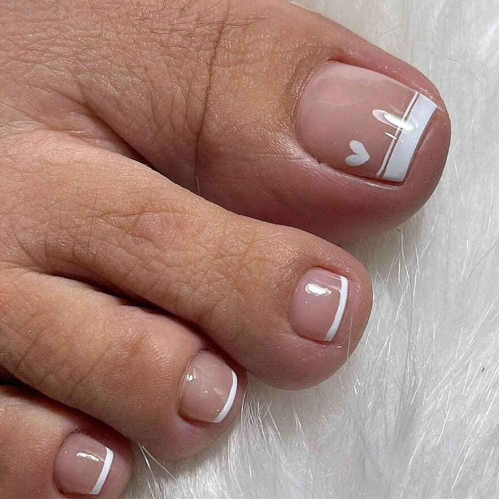 24 Pcs CEWEWP French Press on Toenails for Women Short Toe False Nails Full Cover Toe nail Press ons Fashion Nails Love Heart Fake toenails Acrylic Design Stick on Toenails