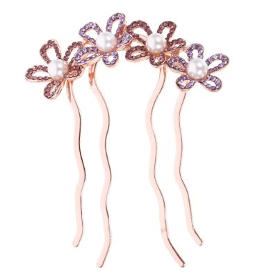 Beatifufu Bridal Hair Comb with Rhinestone and Floral Pearl Design Elegant Teeth Hair Accessory for Weddings Parties and Special Occasions
