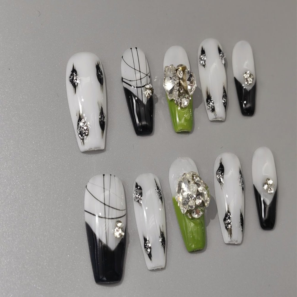 IJRMTVWO Handmade Wearing Nail Black and white explosive flash manicure Nail Patch Wearable Nail Removable reusable 10PCS