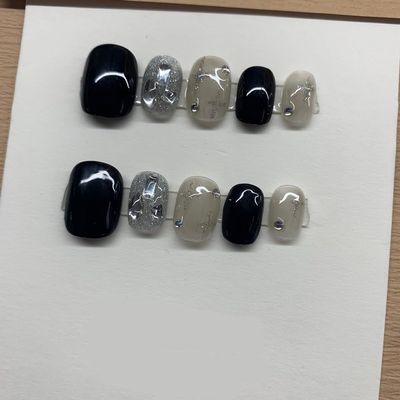 Handmade nail art, wearing fake nail patches, finished black sparkling diamond, halo dyed short pieces, 10PCS (Size : S)