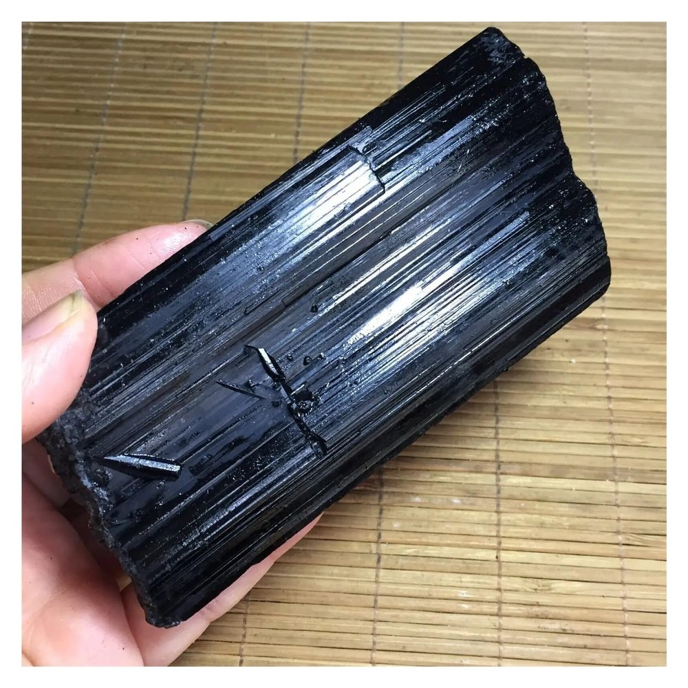 1pcs,Natural Black Tourmaline, Rough Rock Specimen, Reiki Healing (Size : 40-50g)