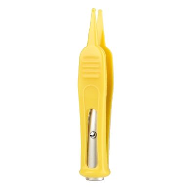 Dirt Clip with Lighted Tip Baby Nose Cleaner Easy-to-Use Baby Booger Remover with Illuminates Tip Clear Those Nostrils Snots Extractors for Newborns