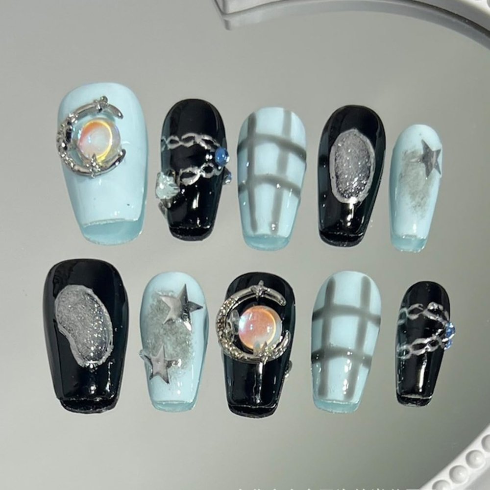 ZIIVIEVS Hand wear nail hot girl sweet cool powder blusher star nail enhancement patch checkerboard blue black 10pcs (Size : S)