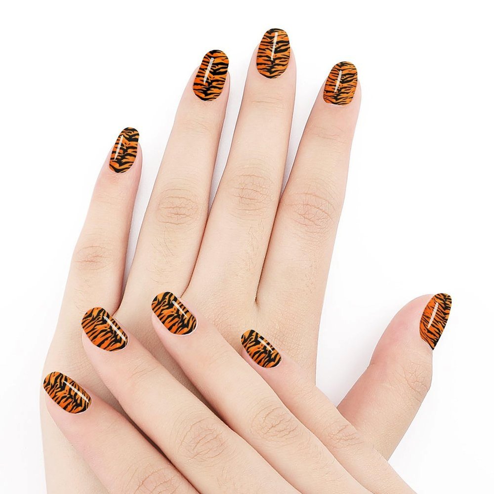 WUXEKZO Full Wrap Nail Art Stickers Manicure Kits Nail Art Designs for Women Girls Manicure or Nail Salon (5 Pcs Tiger Stripe Animal Print Nail Art Designs Sticker), Pattern 970