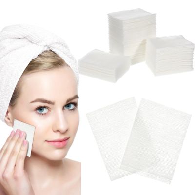 Ipetboom Stretchable Cotton Makeup Pads 200 Sheets Per Pack for Facial Cleansing Toner