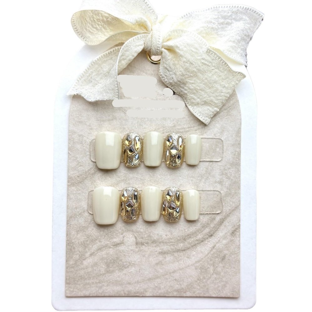 ZIIVIEVS Handmade nail patch with milk white champagne sparkling short square and circular detachable fake nail patch 10pcs (Size : L)
