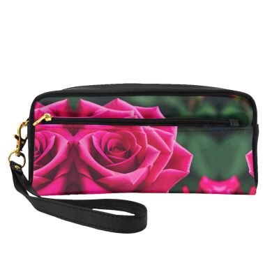 SSIMOO Rose Flower Print Travel Makeup Bag For On-The-Go Style For Storing Cosmetics And Beauty Essentials