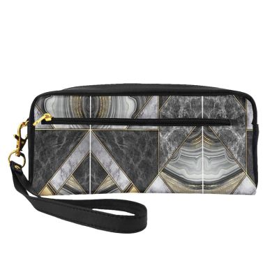 ZISHAK Black Marble Texture Gold Print Portable Makeup Bag,Travel-Friendly Design,Versatile Mini Makeup Pouchtion