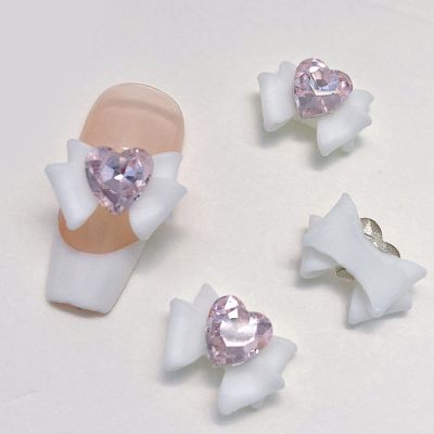 GMBYLBY 10Pcs 3D Resin Nail Art Rhinestones Mixed Nail Crystal Pendant Manicure Nail Jewelry Fashionable Nail Art Accessories