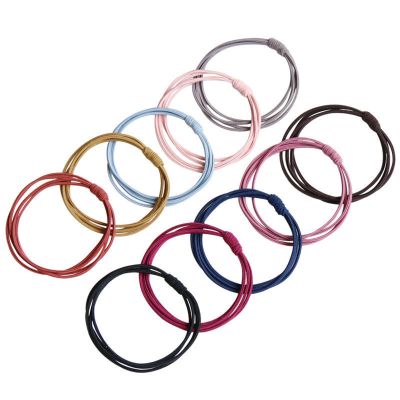 Hair bins that hold hair tightly through good elasticity