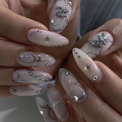 24 Pcs Almond Press on Nails Medium French Tip Fake Nails Retro Silvery Lines Rhinestone Designs False Nails Charms Full Cover Glue on Acrylic Nails Glossy for Women Girls
