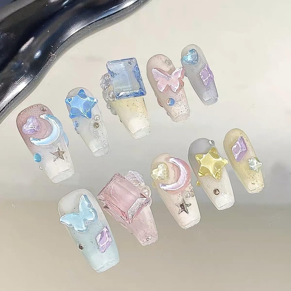 Long manicure patches, handcrafted wearing nails, cute moon and star fake nails(M)