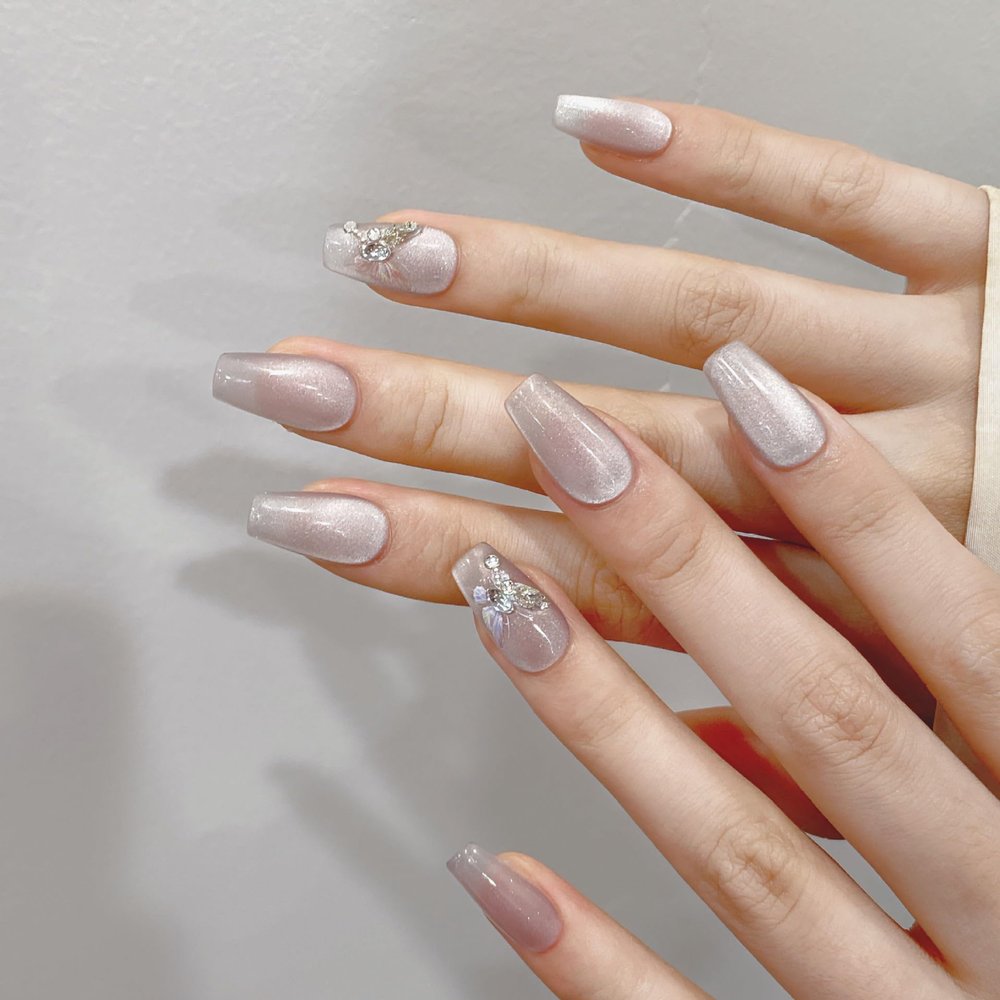 Nude cat eye hand-made nails long nails hand-made press-on nails, gentle removable nail stickers(Purple Short ladder,L)