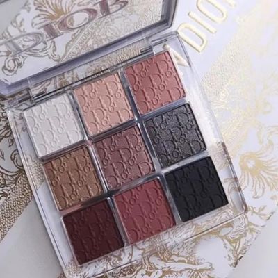 DIORRR BACKSTAGE EYE PALETTE 002 Smoky Essentials