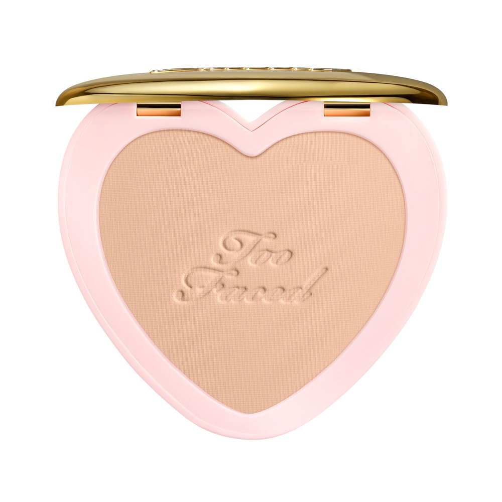 Too Faced Born This Way Soft Blur Flexible Finish Setting Powder | Blurring, Silky Smooth Pressed Powder Formula + Soft Focus Finish, Non-Comedogenic, 0.16 Ounce, Medium