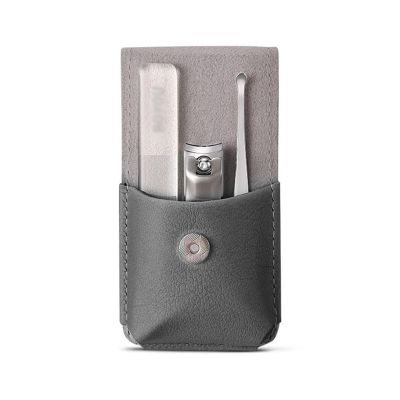 BABETRUE Nail Clipper Kit 3-Piece Manicure Set, Nail Clippers, Nail File and Ear Pick, Personal Portable Nail Clipper Set, Personal Travel Nail Care Tools Nail Clippers Set(Gray)
