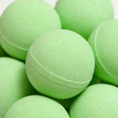 Label Provence Nature - Gift Set of 3 - Bath Bombs for Women and Men - Perfect for a Natural Bubble and Spa Feel - Fizzy Bubble Bath Bomb - Gift for Her/Him - Aloe Vera Fragrance - 180g, Green