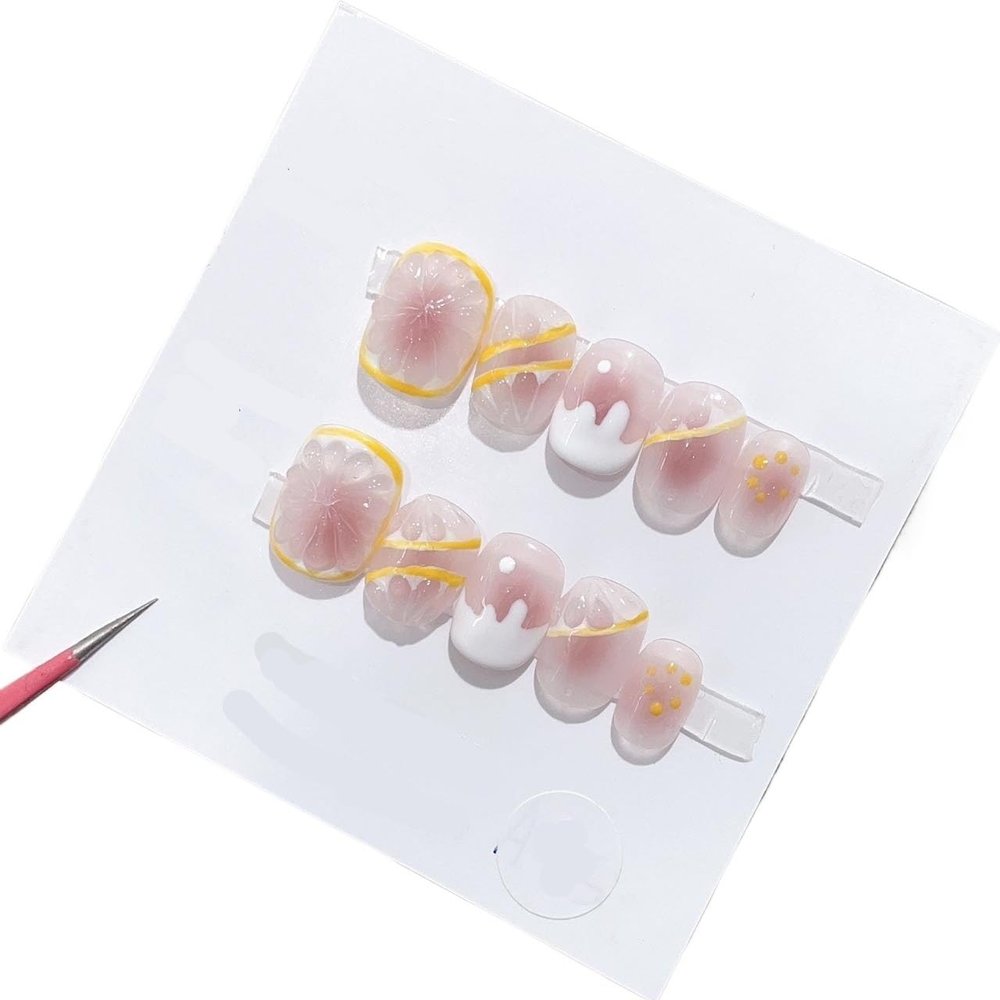 Summer lemon hand wear nail powder blusher halo dye cute short nail patch detachable(M)