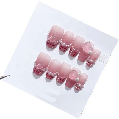 ZIIVIEVS Handmade Wearing Nail Gentle Finished Product Wearing Nail Beauty Style Detachable and Reusable(M), 1 Count (Pack of 1)