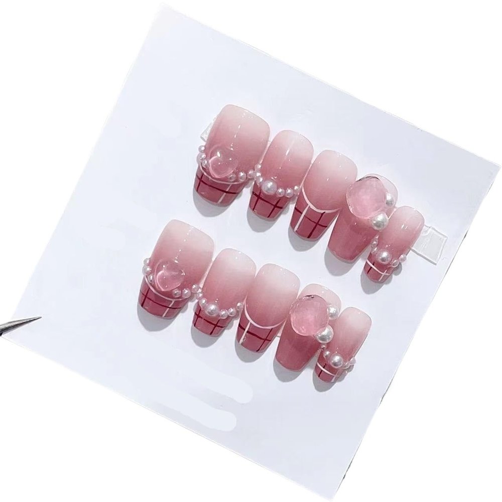 ZIIVIEVS Handmade Wearing Nail Gentle Finished Product Wearing Nail Beauty Style Detachable and Reusable(M), 1 Count (Pack of 1)