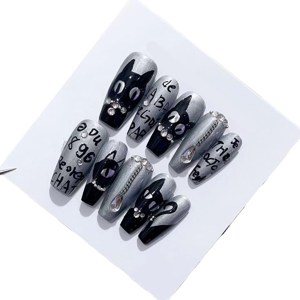 Handmade Cat Eye Black Hand Painted Cat Wearing Nail Removable Nail Artificial Nail(XS)