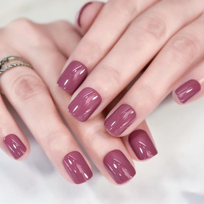 LINSSQ Glossy Rose Pink Press on Nails,Short Squoval False Nails,Beauty Solid Color Manicure Reusable UV Gel Fake Finger Nail Art for Daily Office Party 24pcs