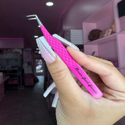 TRISH COSMETICS| 90 Fiber Tip Tweezer For Eyelash Extensions| (DREAM LIFE COLLECTION)