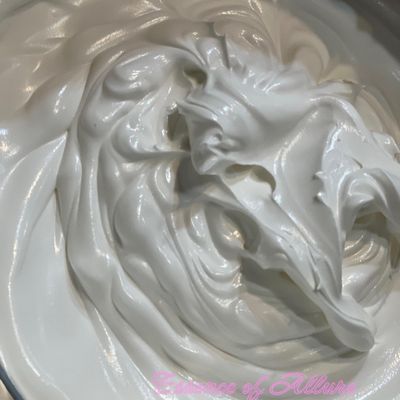 Essence of Allure Indulge yourself with our Luscious Apple Body Butter for women