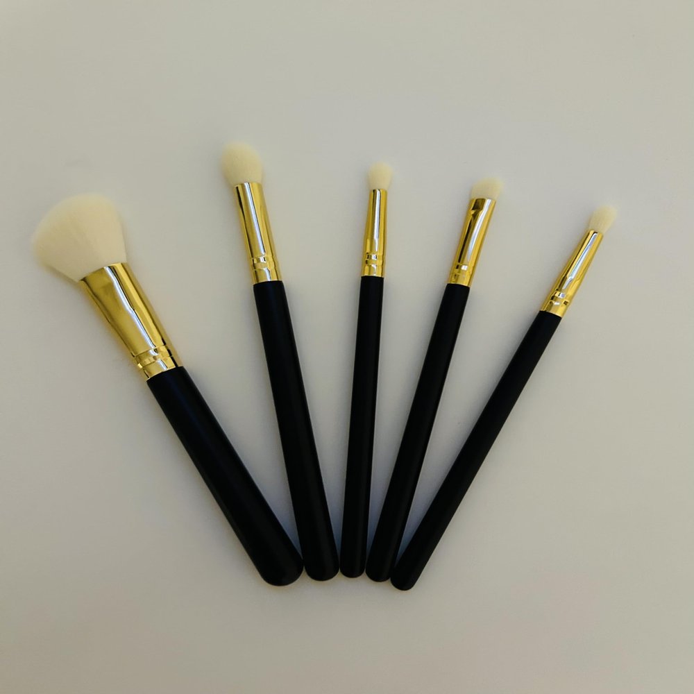 NinthAvenue Basics makeup brushes., Black/Gold/cream bristles