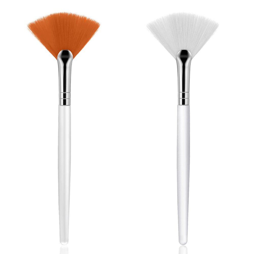 2 Pcs Fan Makeup Brush, Fan Brushes Esthetician Facial Mask Brush, Highlighter Brush Makeup Face Mask Applicator, Face Mask Brush for Women Girls