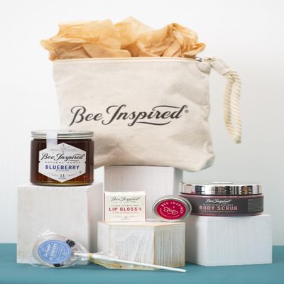 Bee Inspired Berry Lovers Bundle - Eco-Friendly Berry Lovers Gift Set - Natural Skincare & Edible Treats - Handcrafted and Cruelty-Free - Perfect Berry Gift Ideas for Skincare Enthusiasts