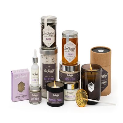 Bee Inspired Lavender Experience Set - Luxury Lavender Skincare Kit - Premium Organic Self-Care Gift Set for Sensitive Skin