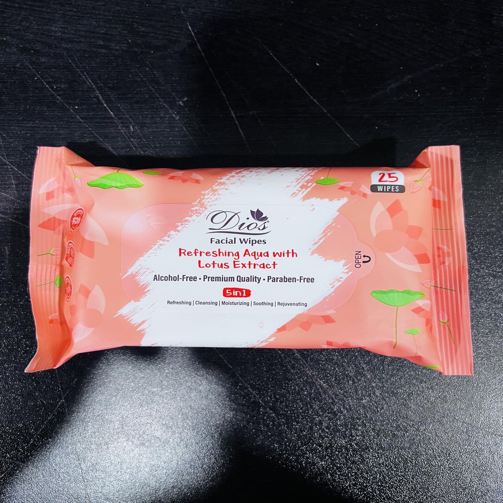 Dio's Facial Wipes Refreshing Aqua With Lotus Extract (25 Wipes Pack)