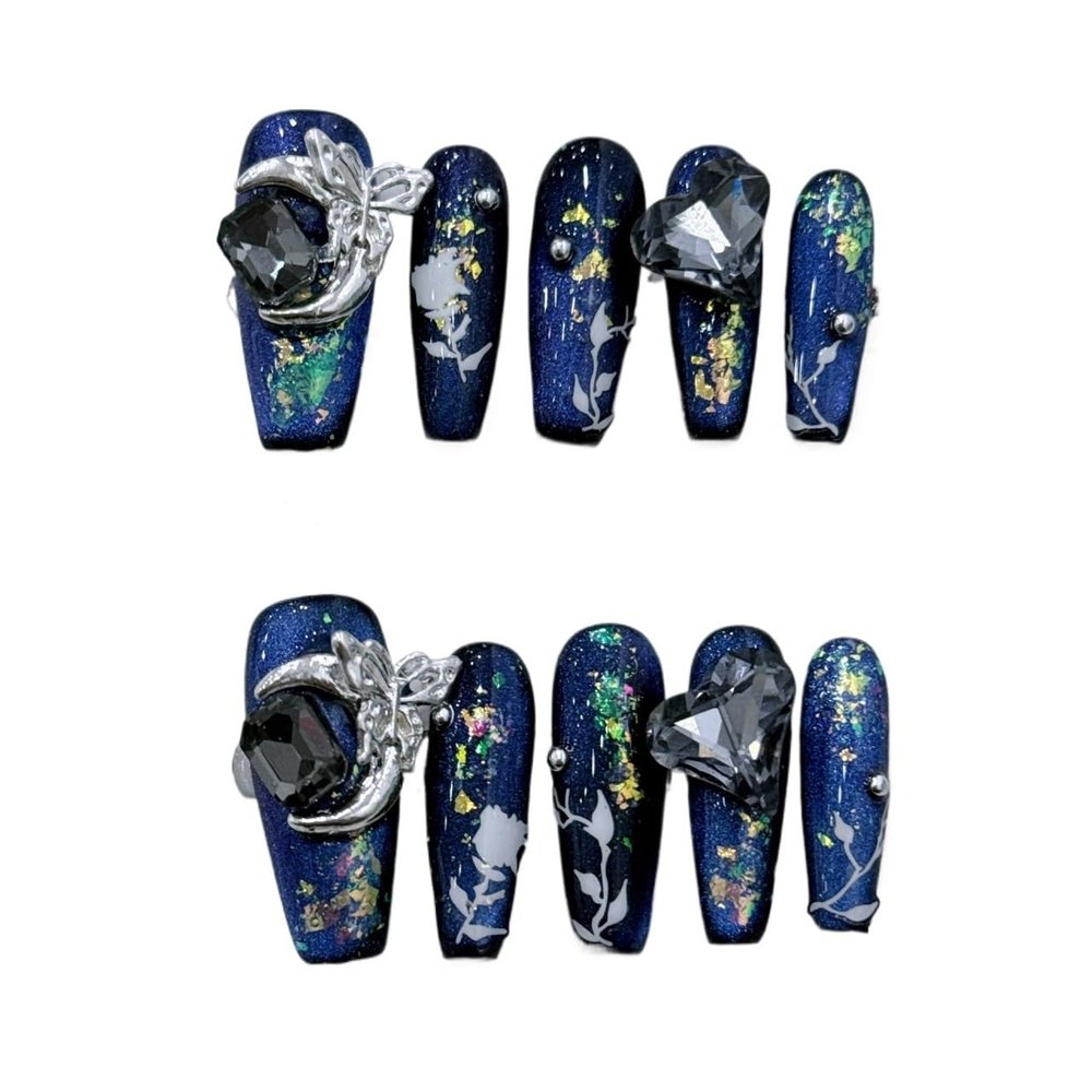Nail Art Kit with Deep-Sea Starry Sky and Cat Eye Effect Wearable and Detachable Fake Nails Nail Art Patch(S)