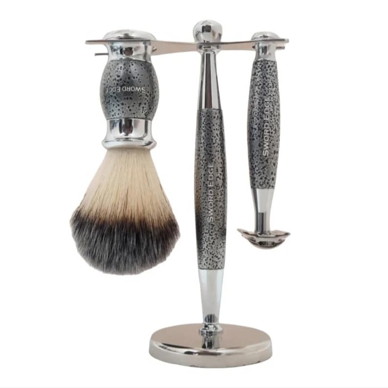 Elevate your grooming routine to new heights with Sword Edge Shaving set "Silvrdale" (Also available with 2 in 1 OC+CC head) (With Standard Head)