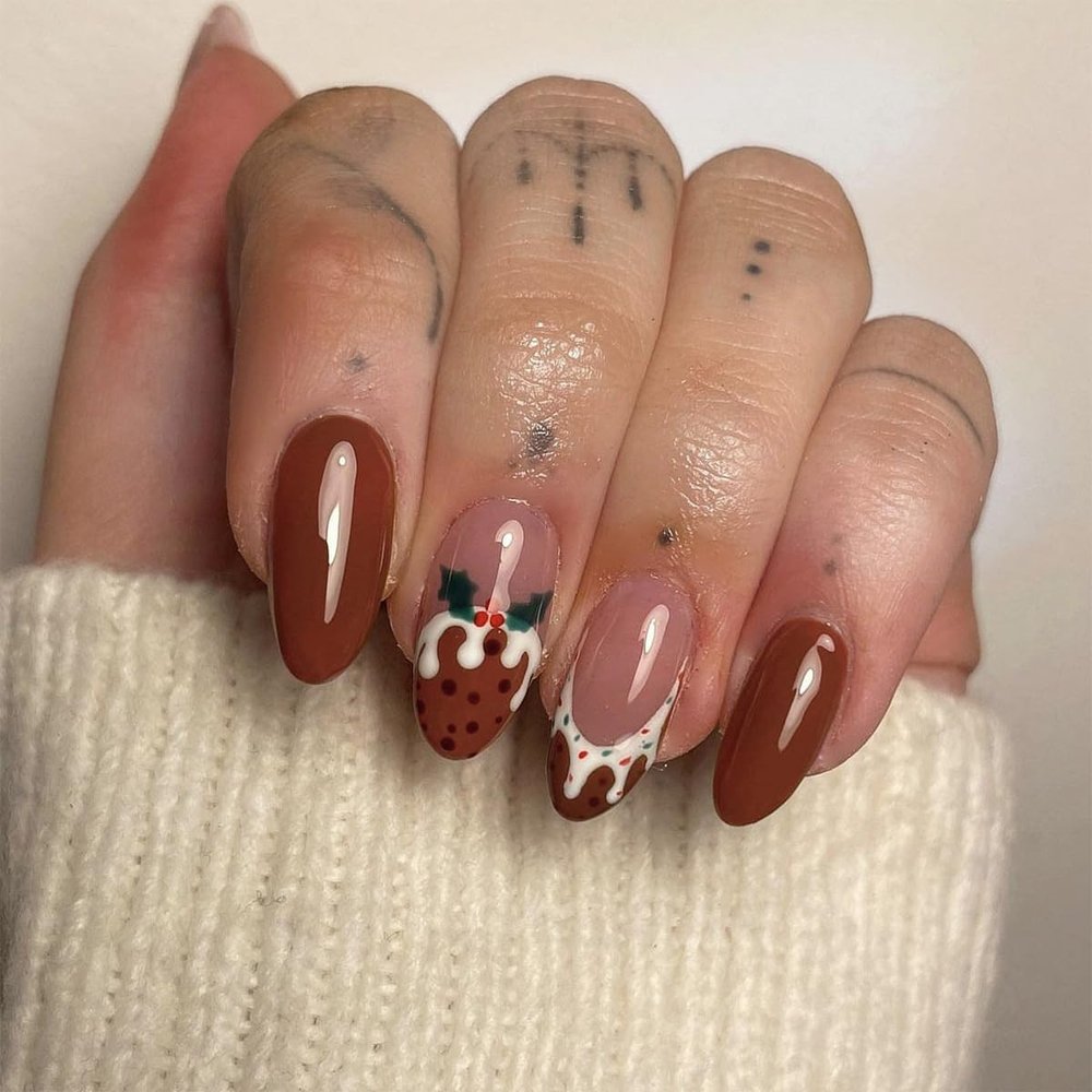 24Pcs Christmas Press on Nails Medium Fake Nails Almond Brown False Nails with French Elk Design Oval Glue on Nails Glossy Full Cover Acrylic Nails Xmas Stick on Nails for Women DIY Nail Decorations